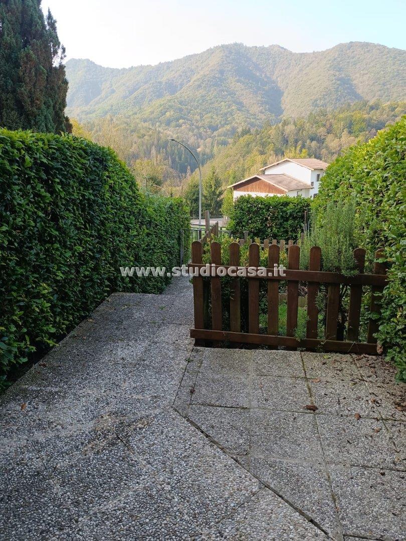 Villa a schiera in vendita a Algua