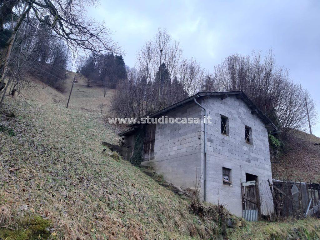 Casa Rustica in vendita a Valtorta