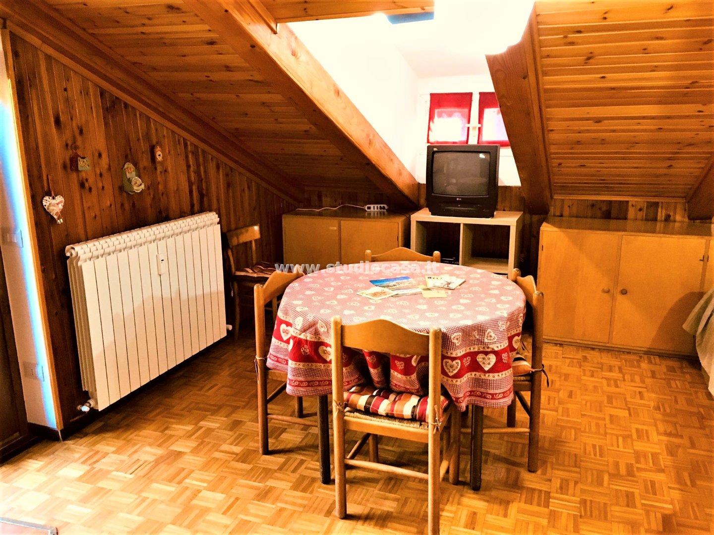 Appartamento in vendita a Piazzatorre