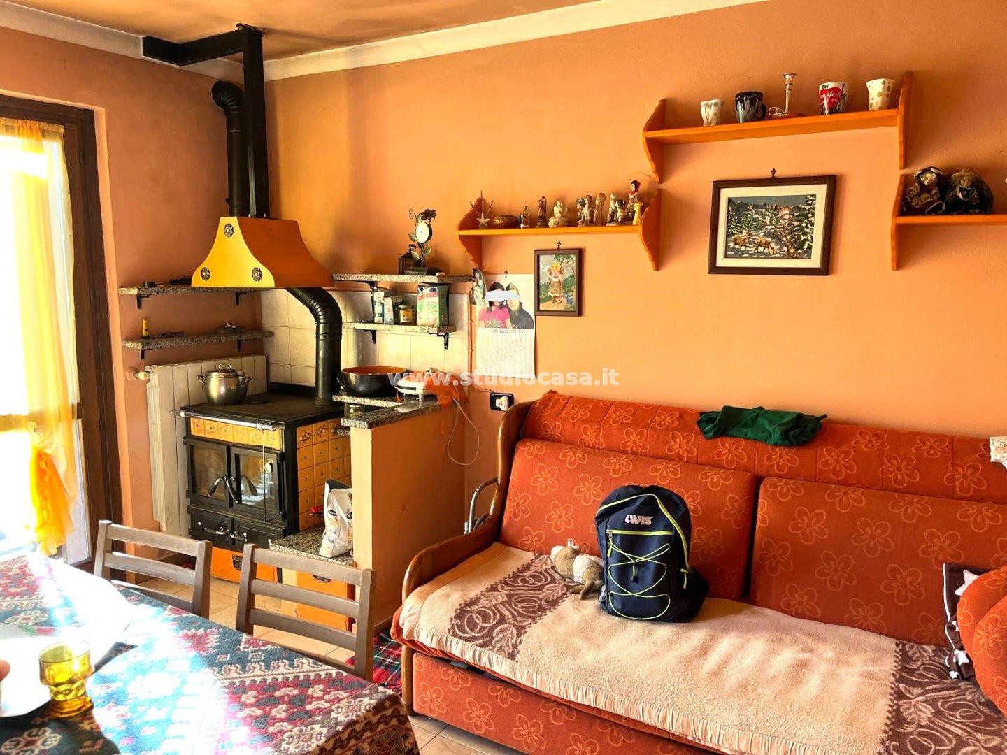 Appartamento in Villa in vendita a Cusio