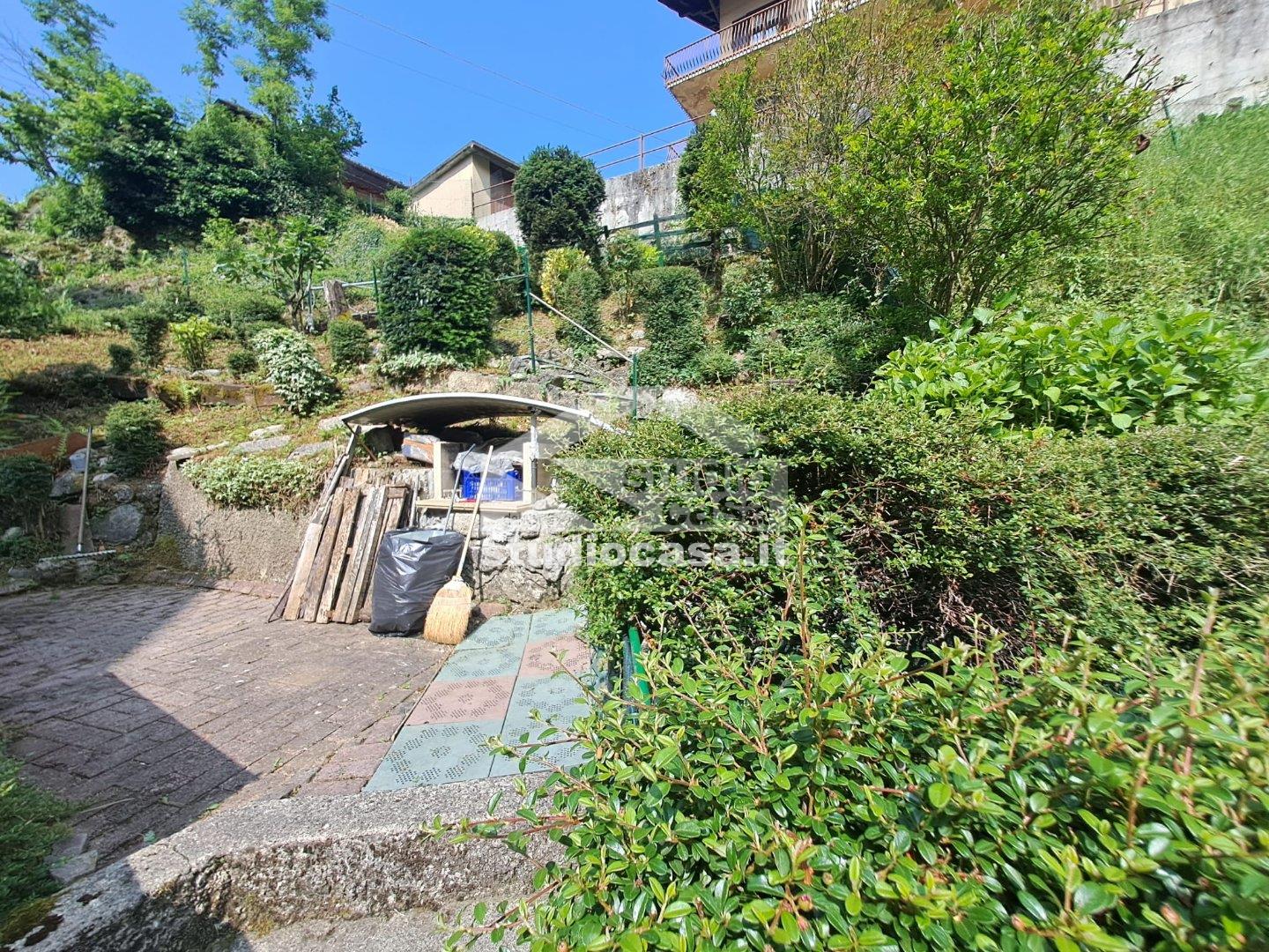 Appartamento in vendita a Cornalba