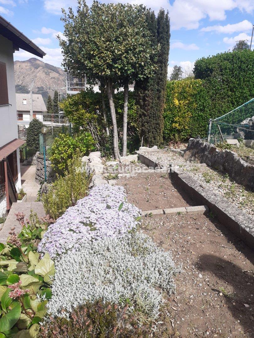 Appartamento in vendita a Costa Serina