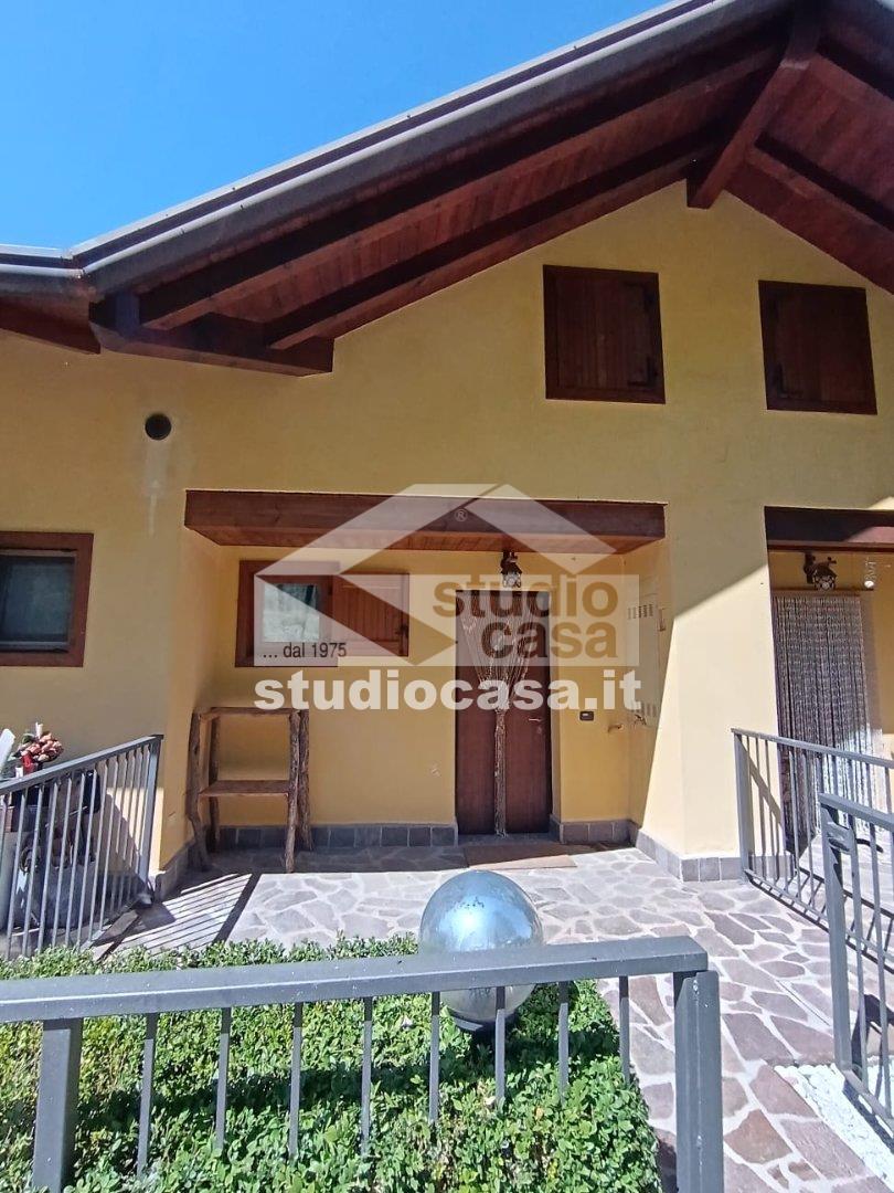 Appartamento in affitto a Roncola