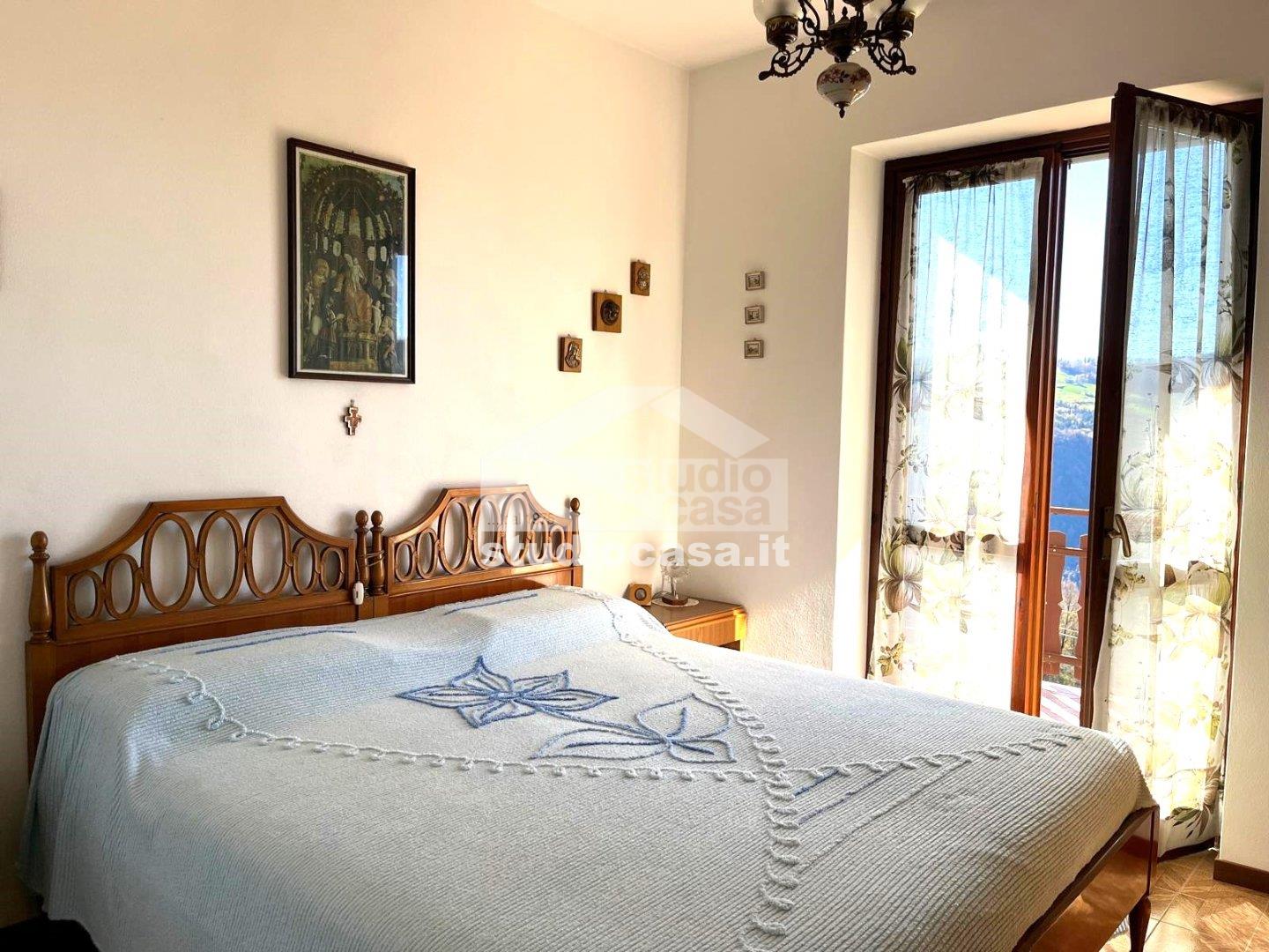 Appartamento in vendita a Costa Serina