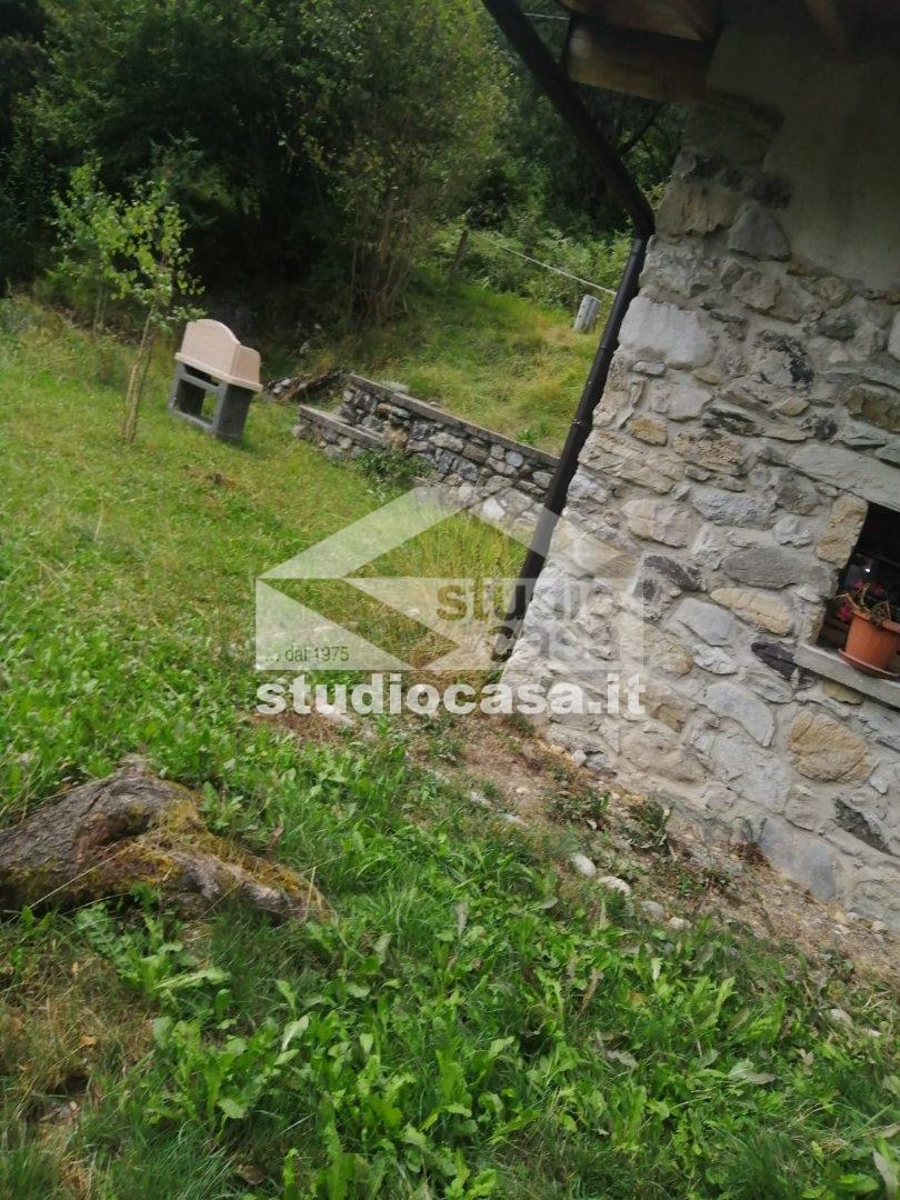 Casa Rustica in vendita a Oltre il Colle