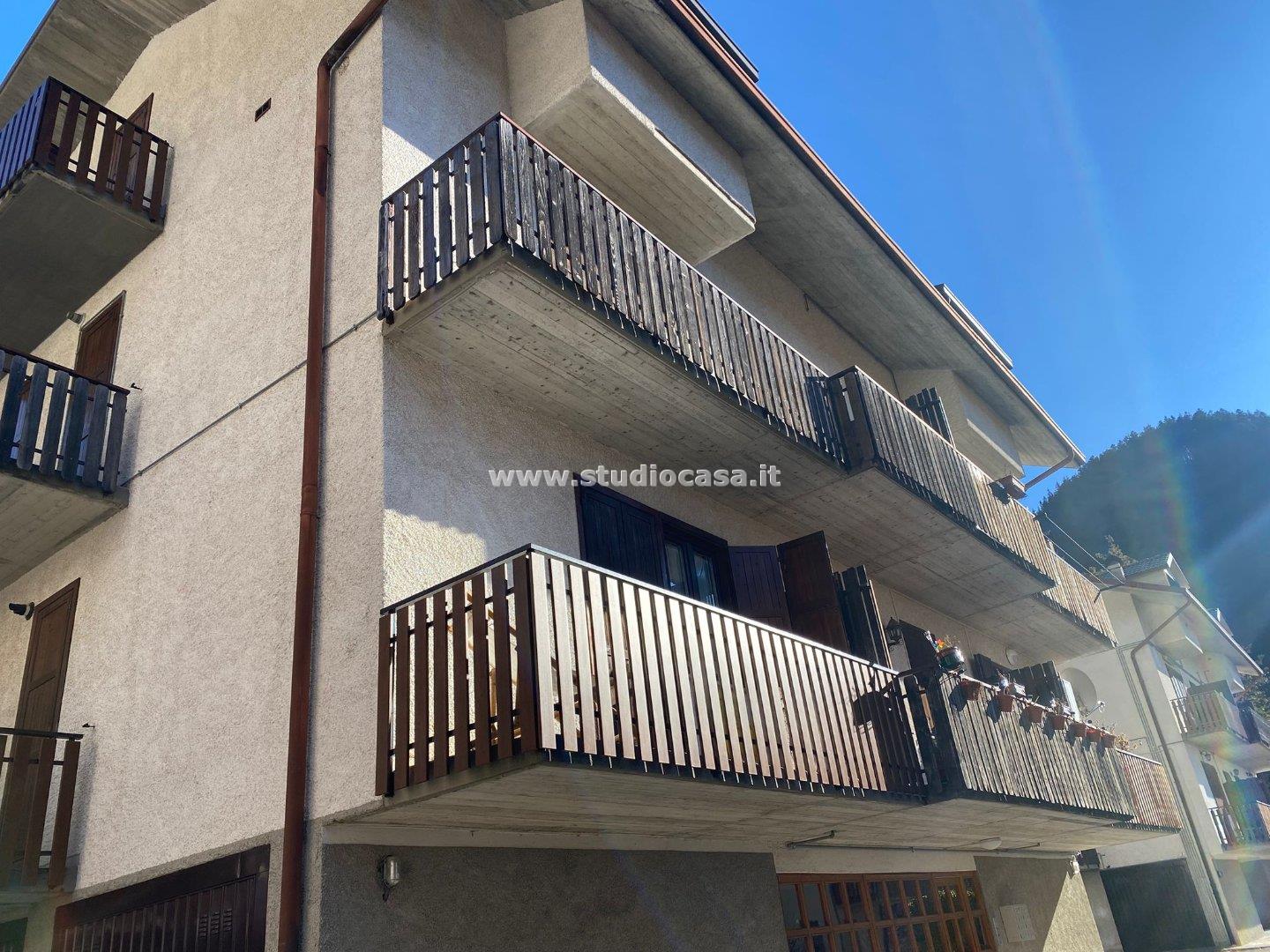 Appartamento in vendita a Piazzatorre