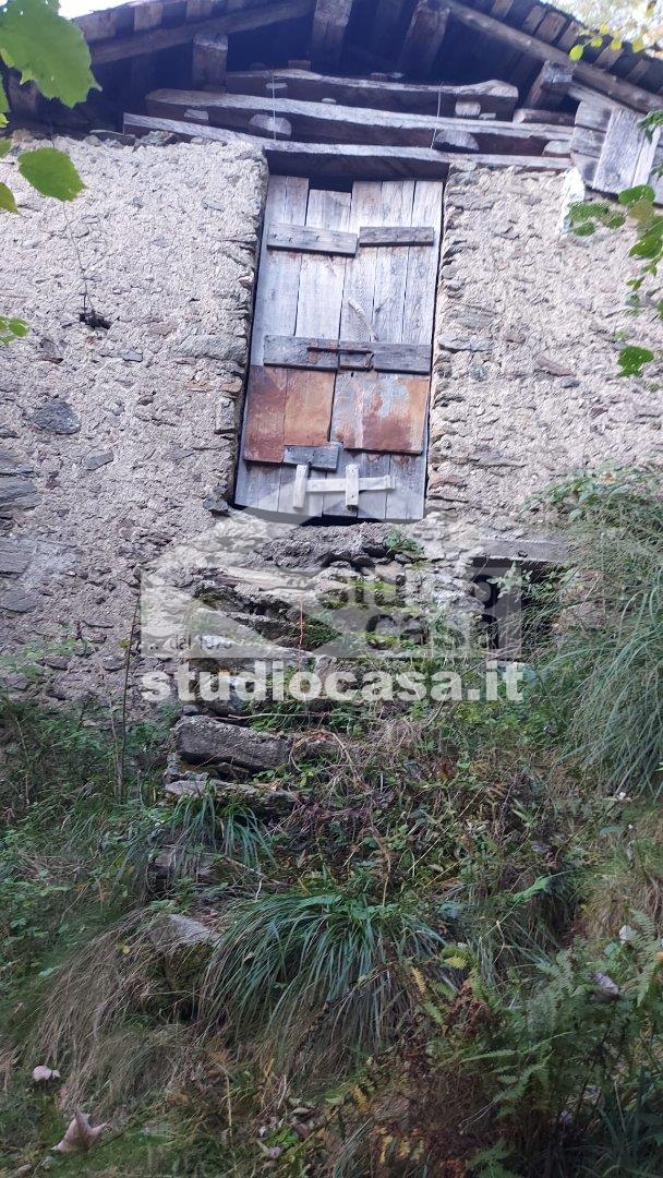 Casa Rustica in vendita a Valtorta