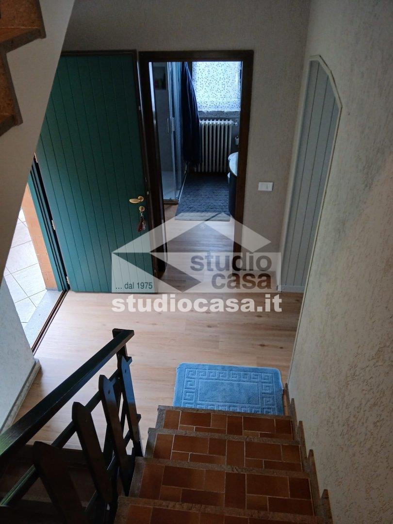 Villa Unifamiliare in vendita a Costa Serina