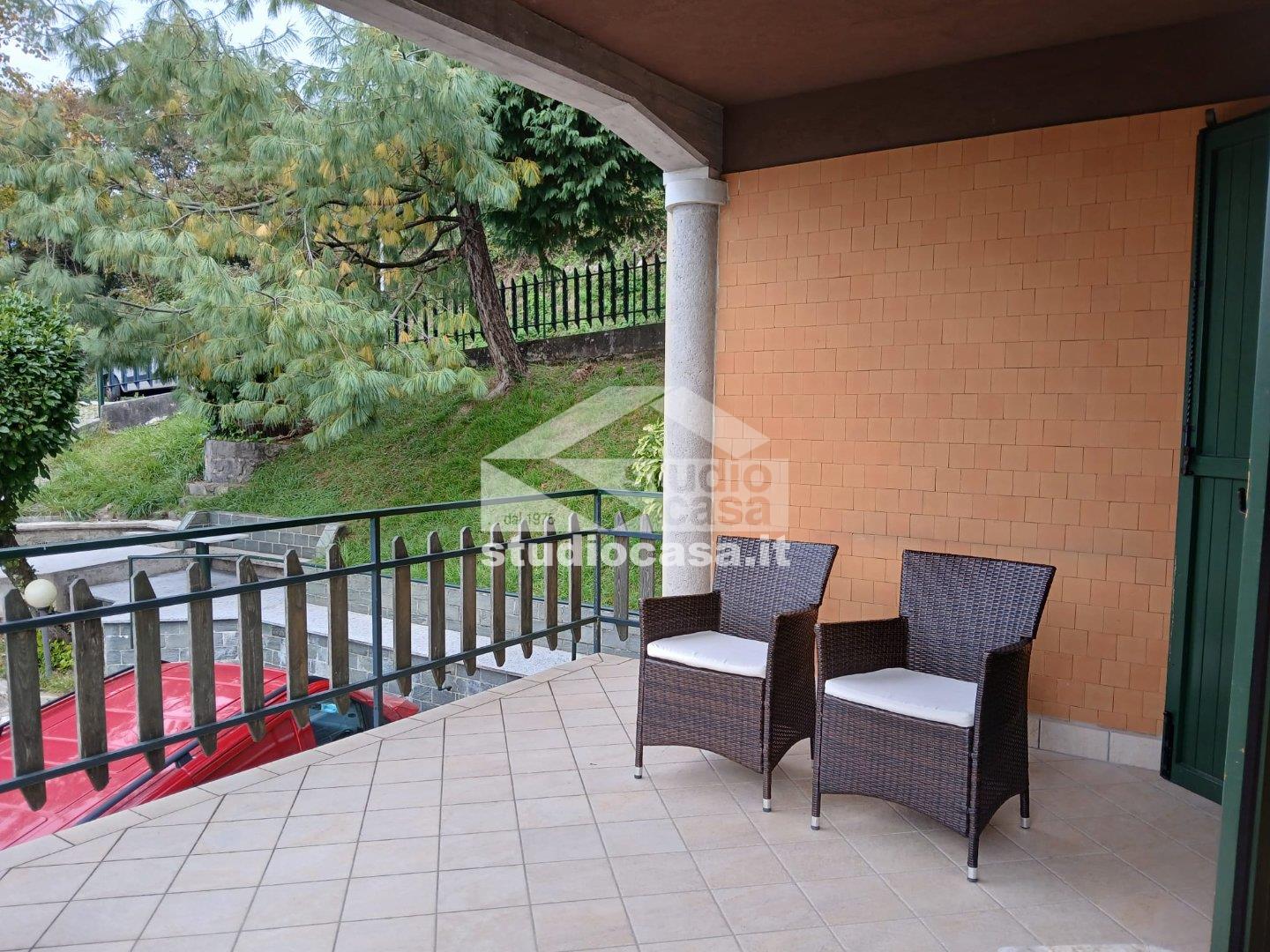 Villa Unifamiliare in vendita a Costa Serina
