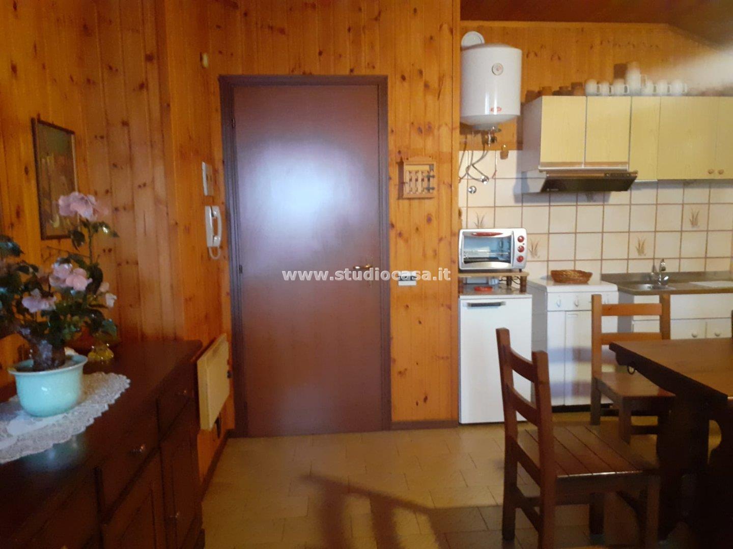 Appartamento in vendita a Costa Serina