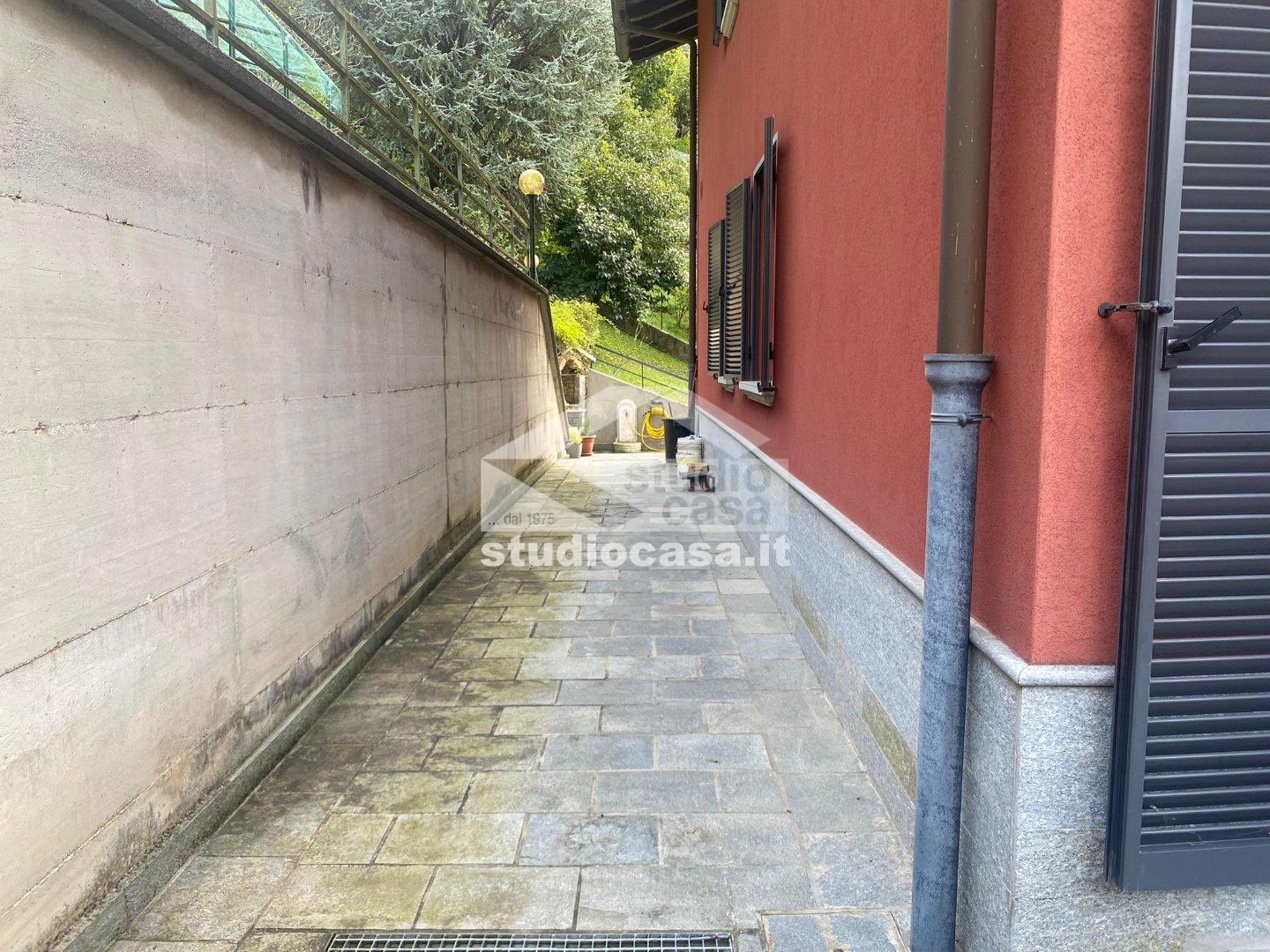 Casa Bifamiliare in vendita a Sedrina