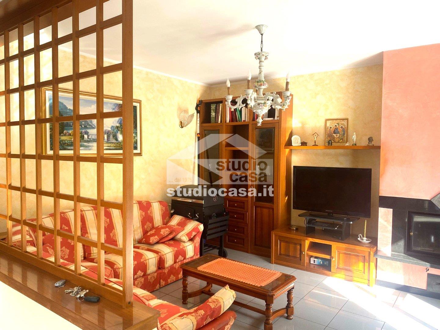 Casa Bifamiliare in vendita a Sedrina