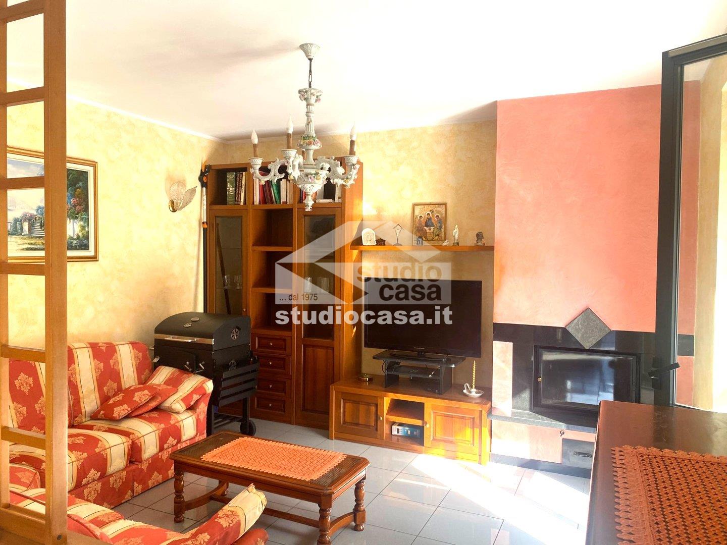Casa Bifamiliare in vendita a Sedrina