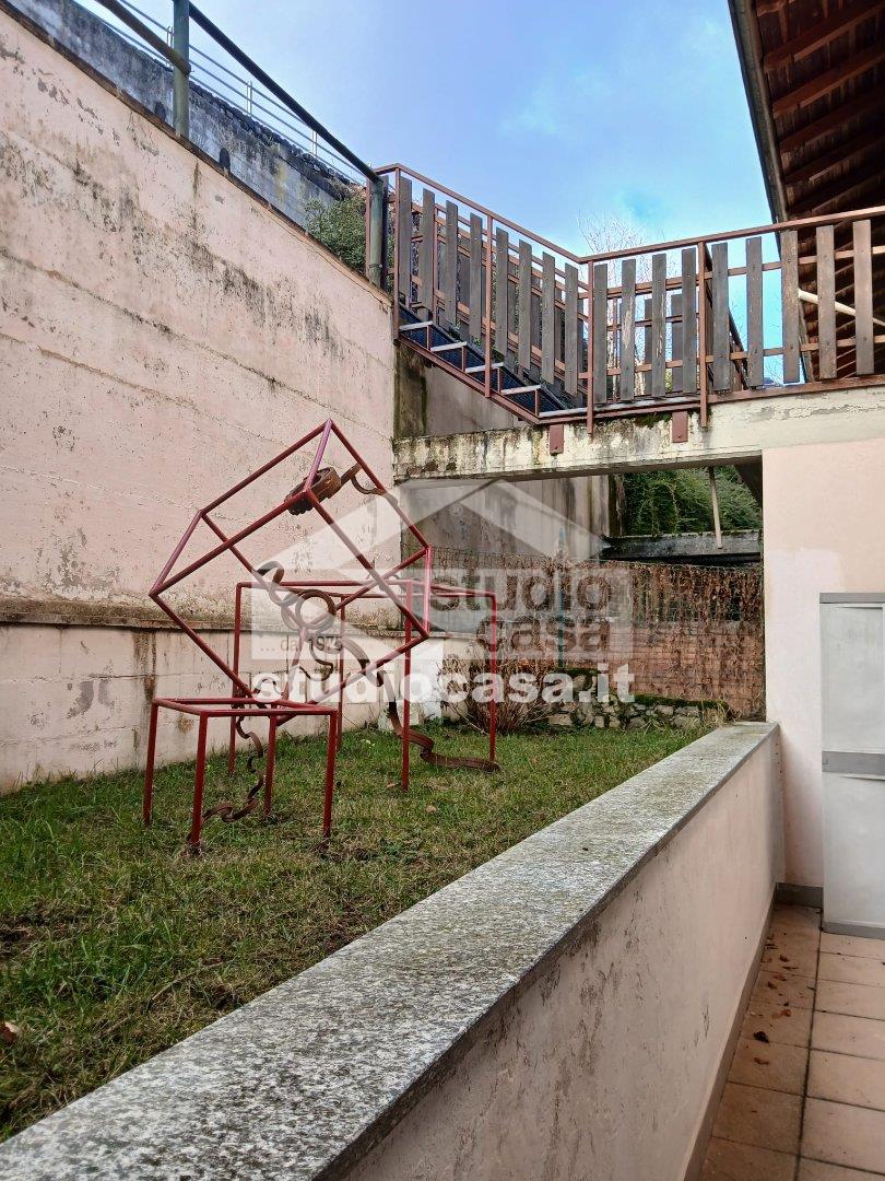 Appartamento in vendita a Roncola