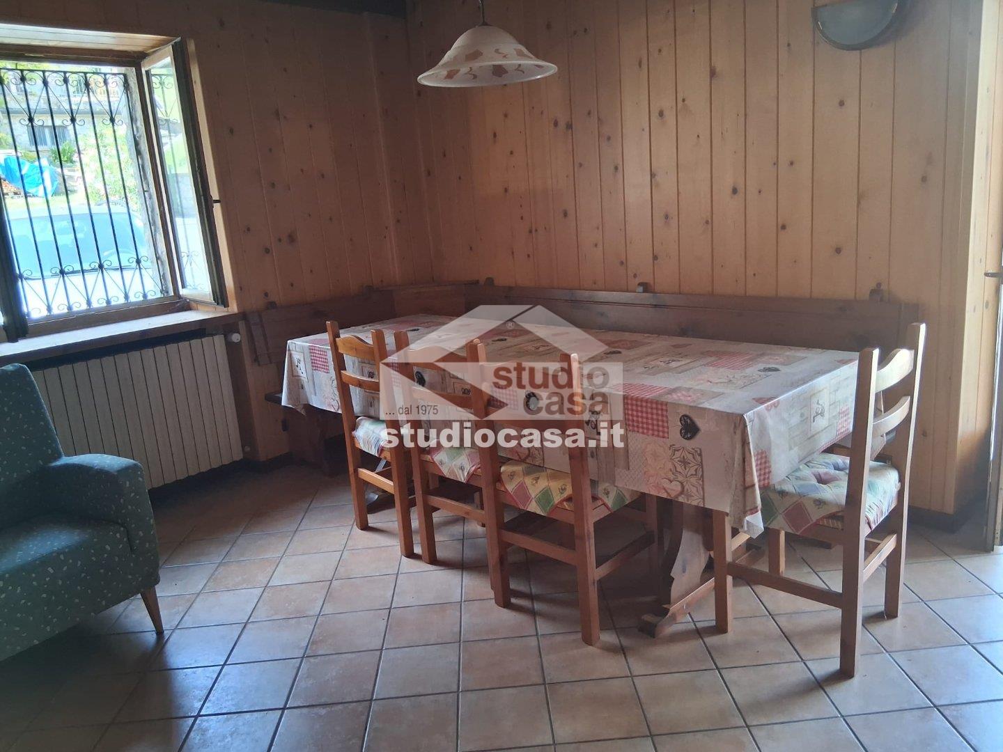 Appartamento in vendita a Algua