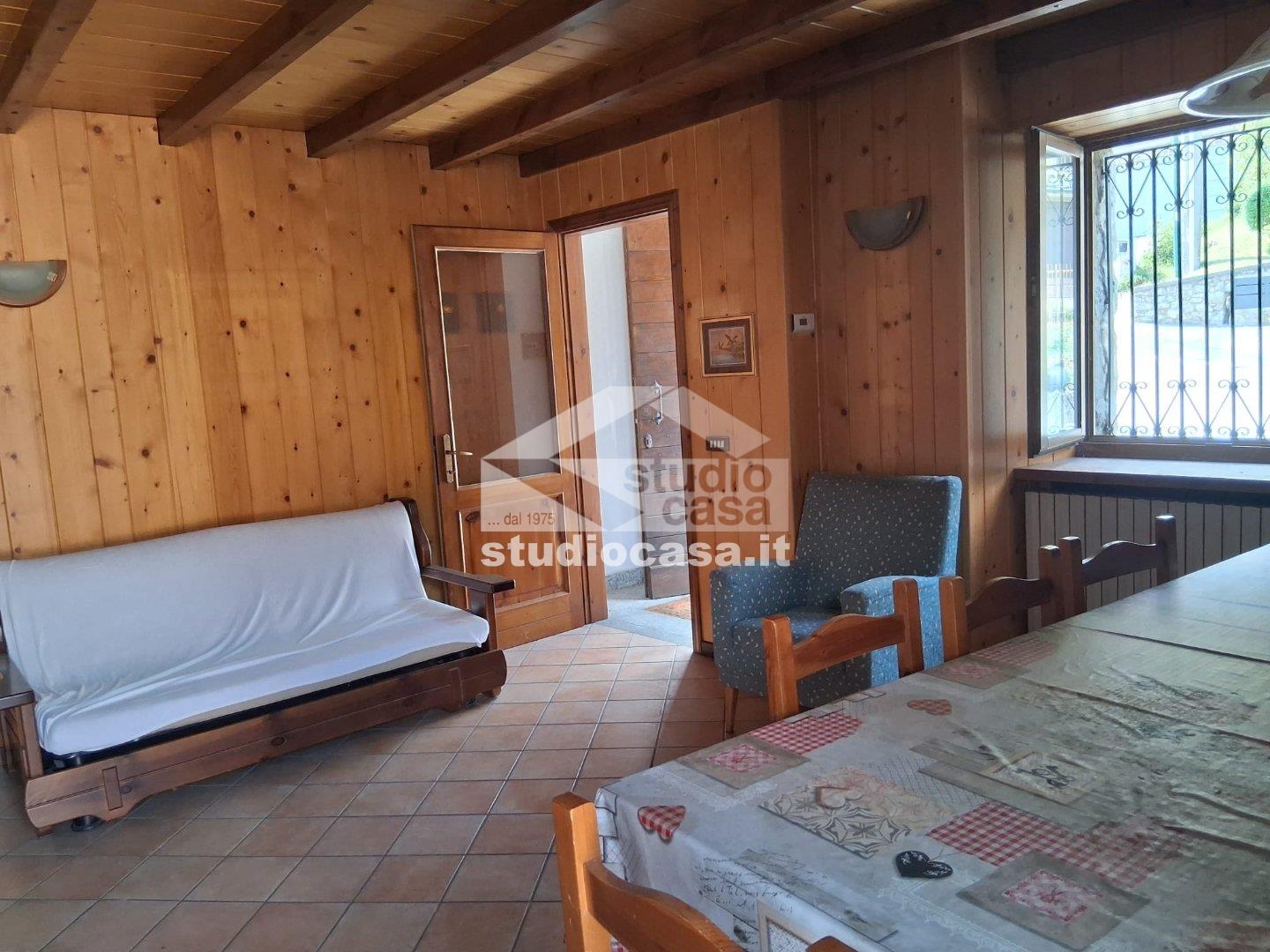 Appartamento in vendita a Algua