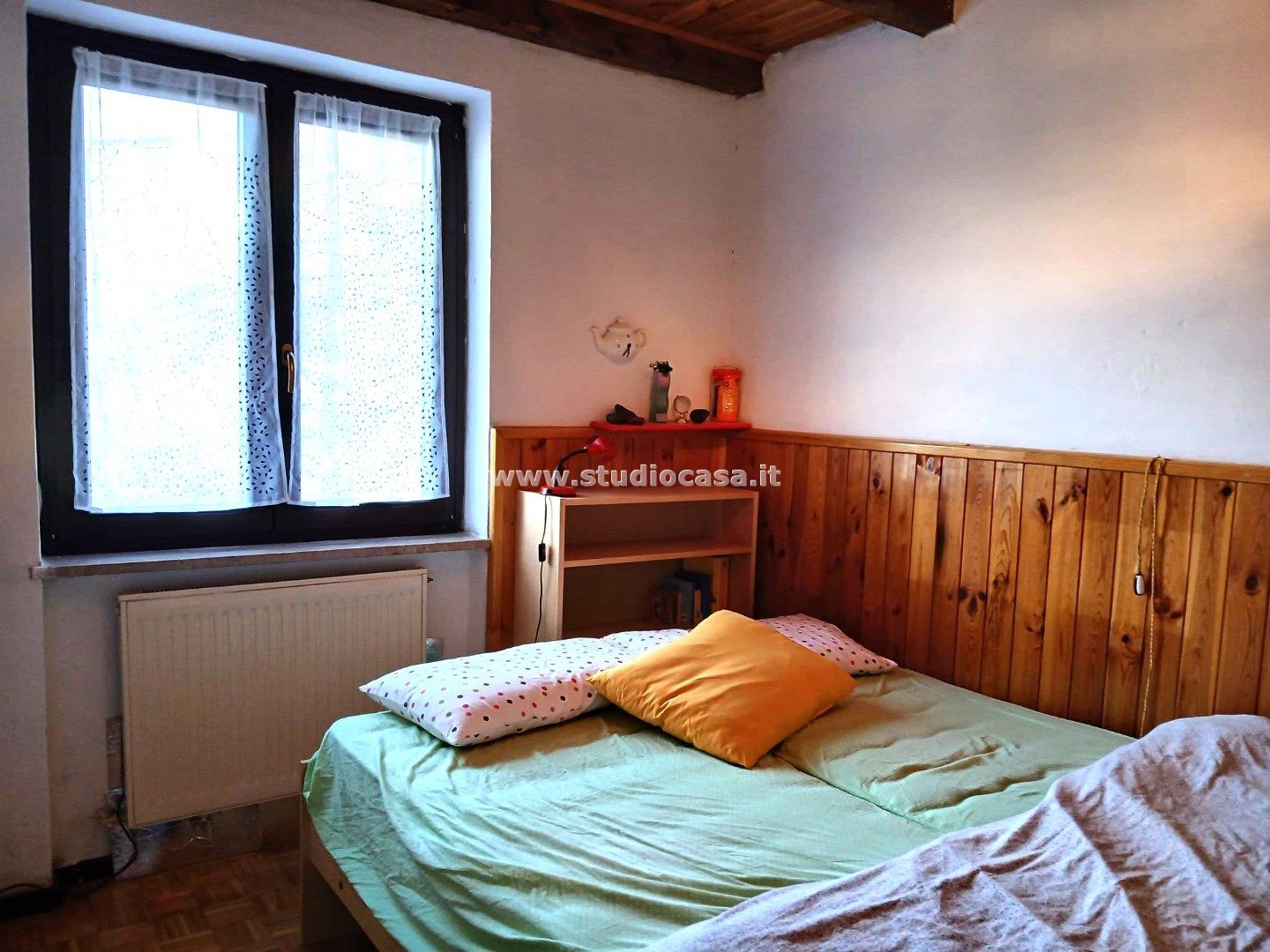 Appartamento in vendita a Costa Serina