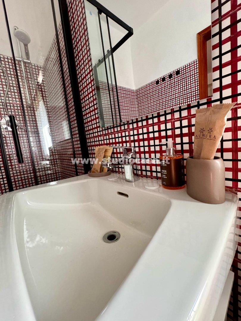 Villa Unifamiliare in vendita a Oltre il Colle