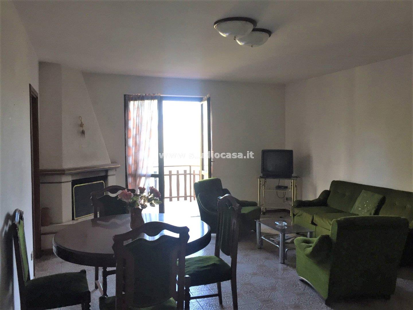 Appartamento in vendita a Algua