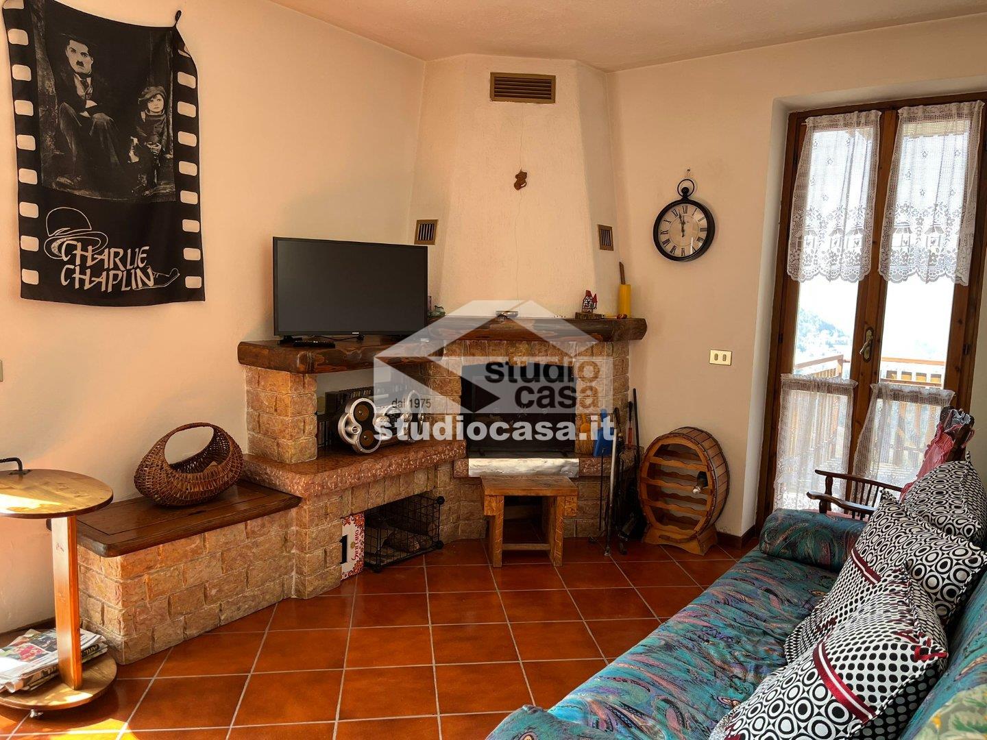 Appartamento in vendita a Oltre il Colle