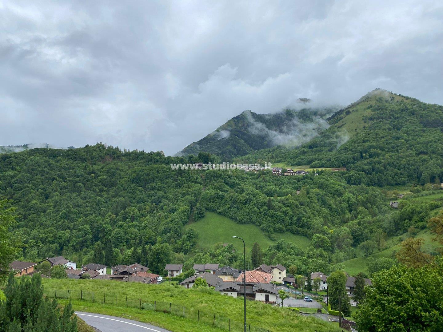 Appartamento in vendita a Serina
