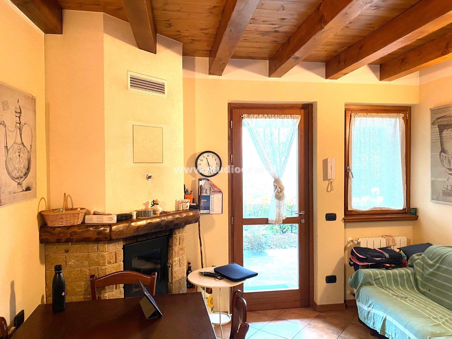 Appartamento in vendita a Serina