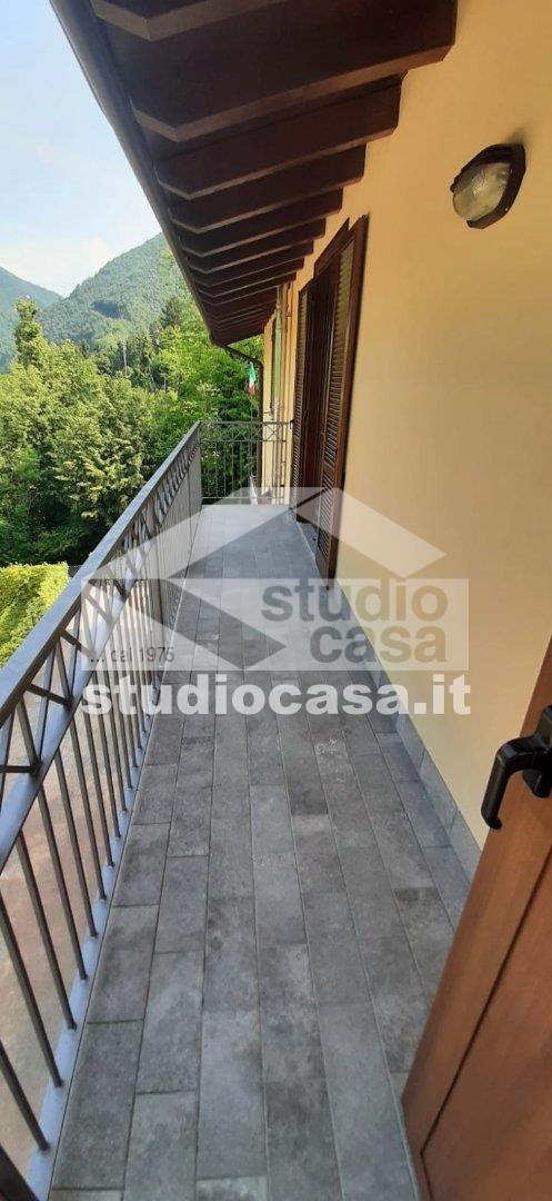 Appartamento in vendita a Val Brembilla