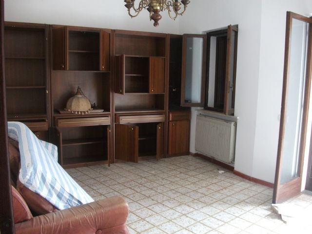Appartamento in vendita a Algua