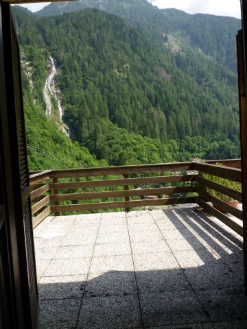 Appartamento in vendita a Branzi