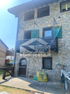 Appartamento in vendita a Costa Serina