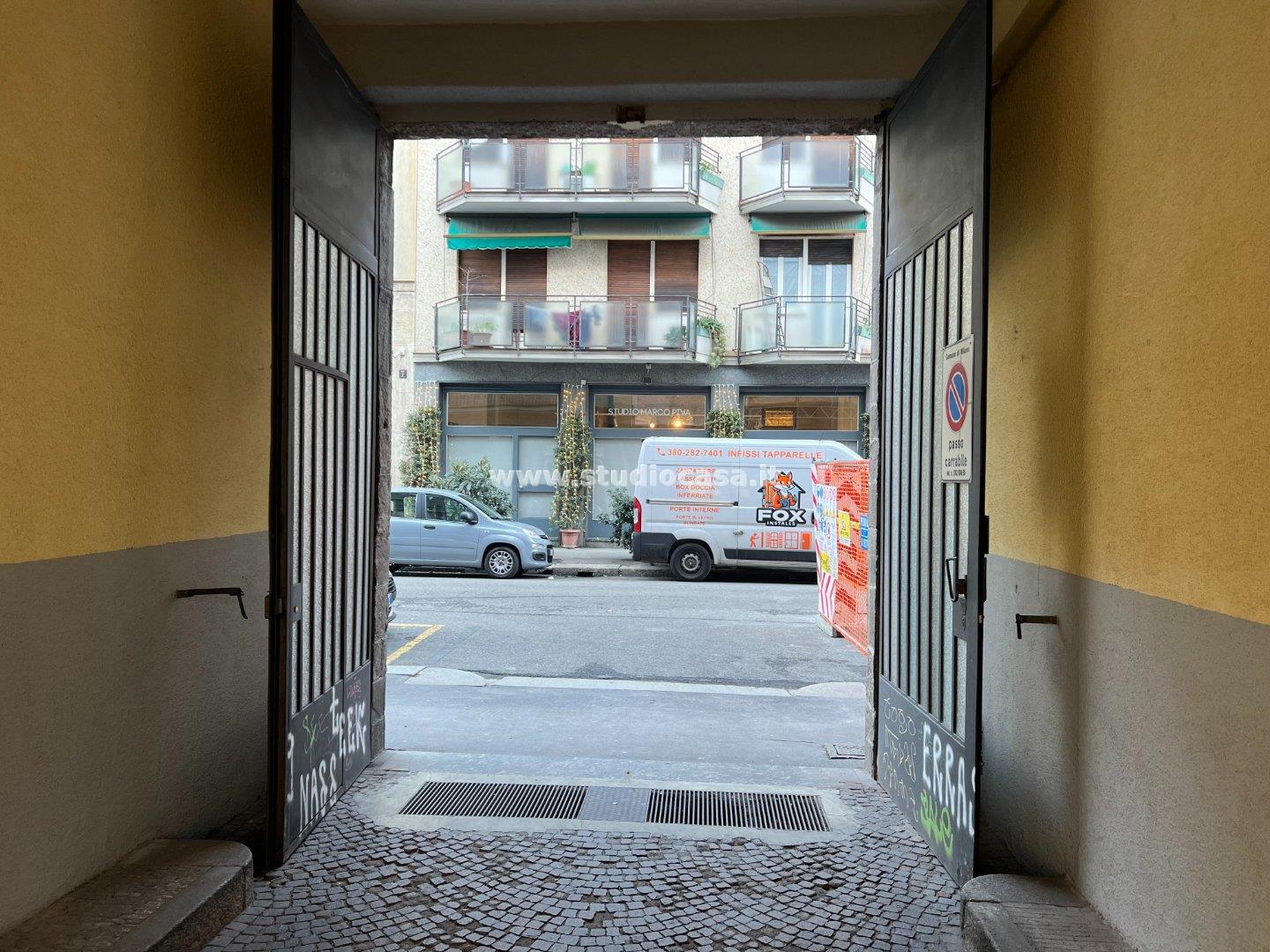 Box / Autorimessa in affitto a Milano