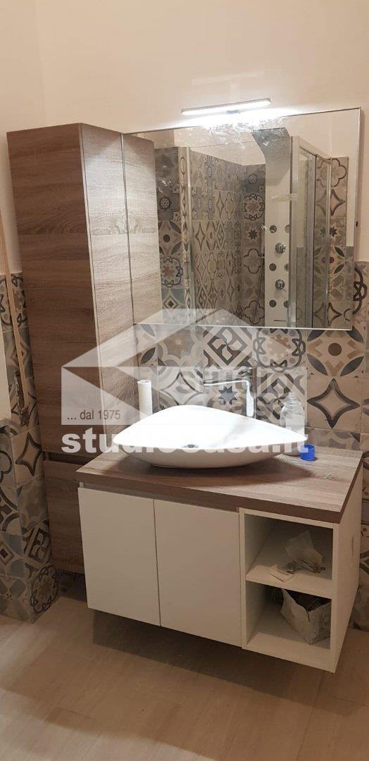 Stanza in Appartamento in affitto a Milano