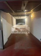 Box / Autorimessa in affitto a Milano