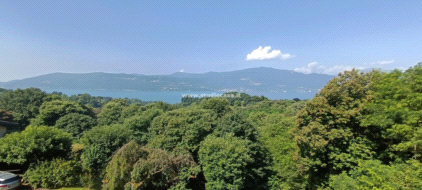 Villa a schiera in vendita a Laveno-Mombello