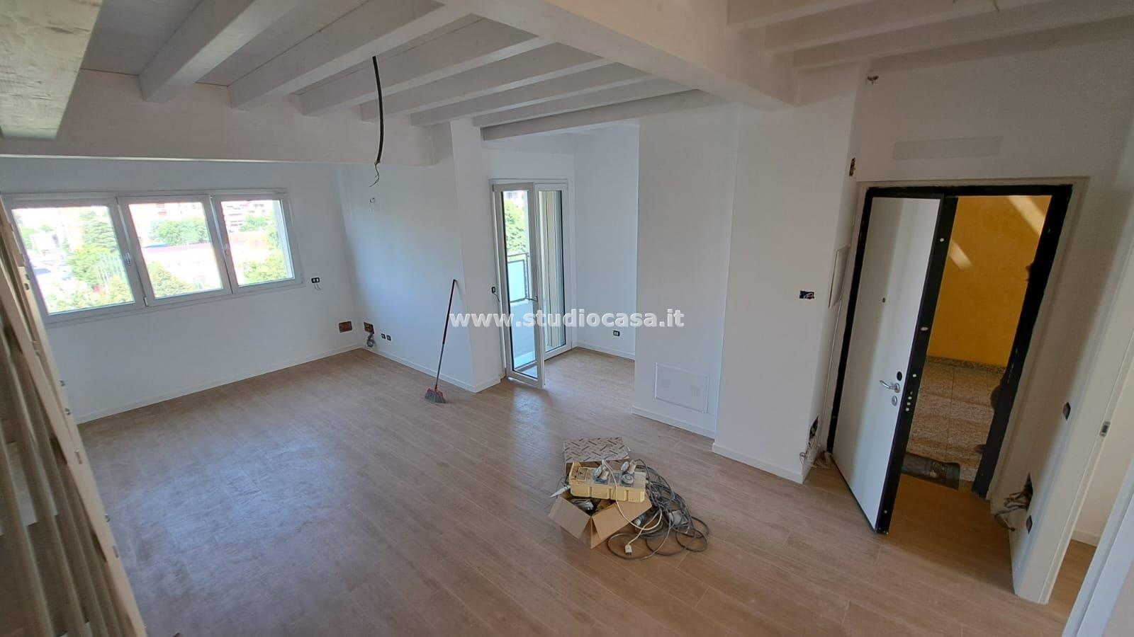 Appartamento in vendita a San Giuliano Milanese