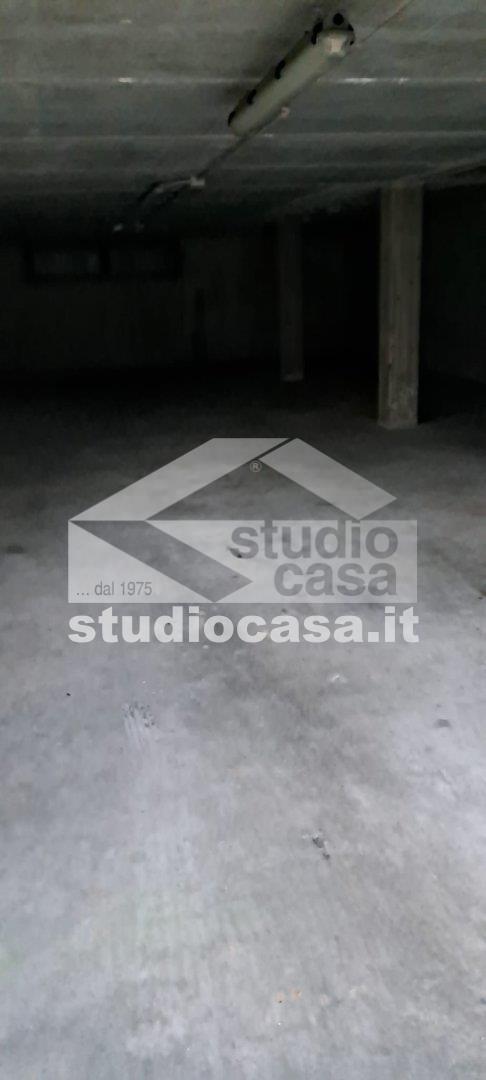 Box / Autorimessa in vendita a Vizzolo Predabissi