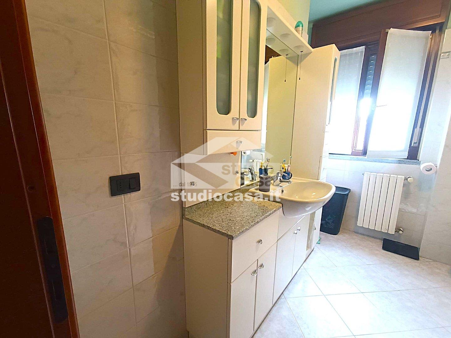 Appartamento in affitto a Melegnano