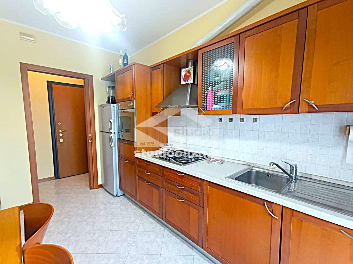 Appartamento in affitto a Melegnano