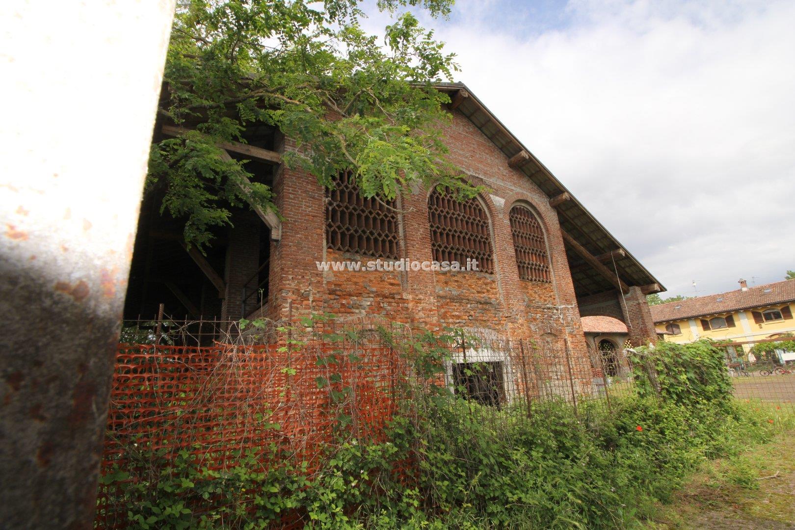 Cascina in vendita a Caselle Lurani