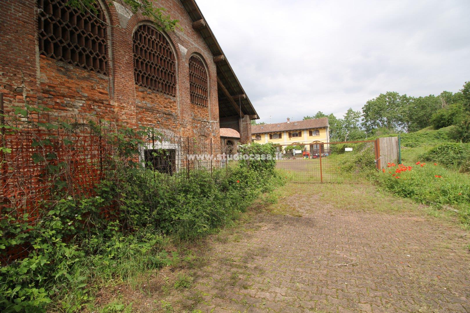 Cascina in vendita a Caselle Lurani