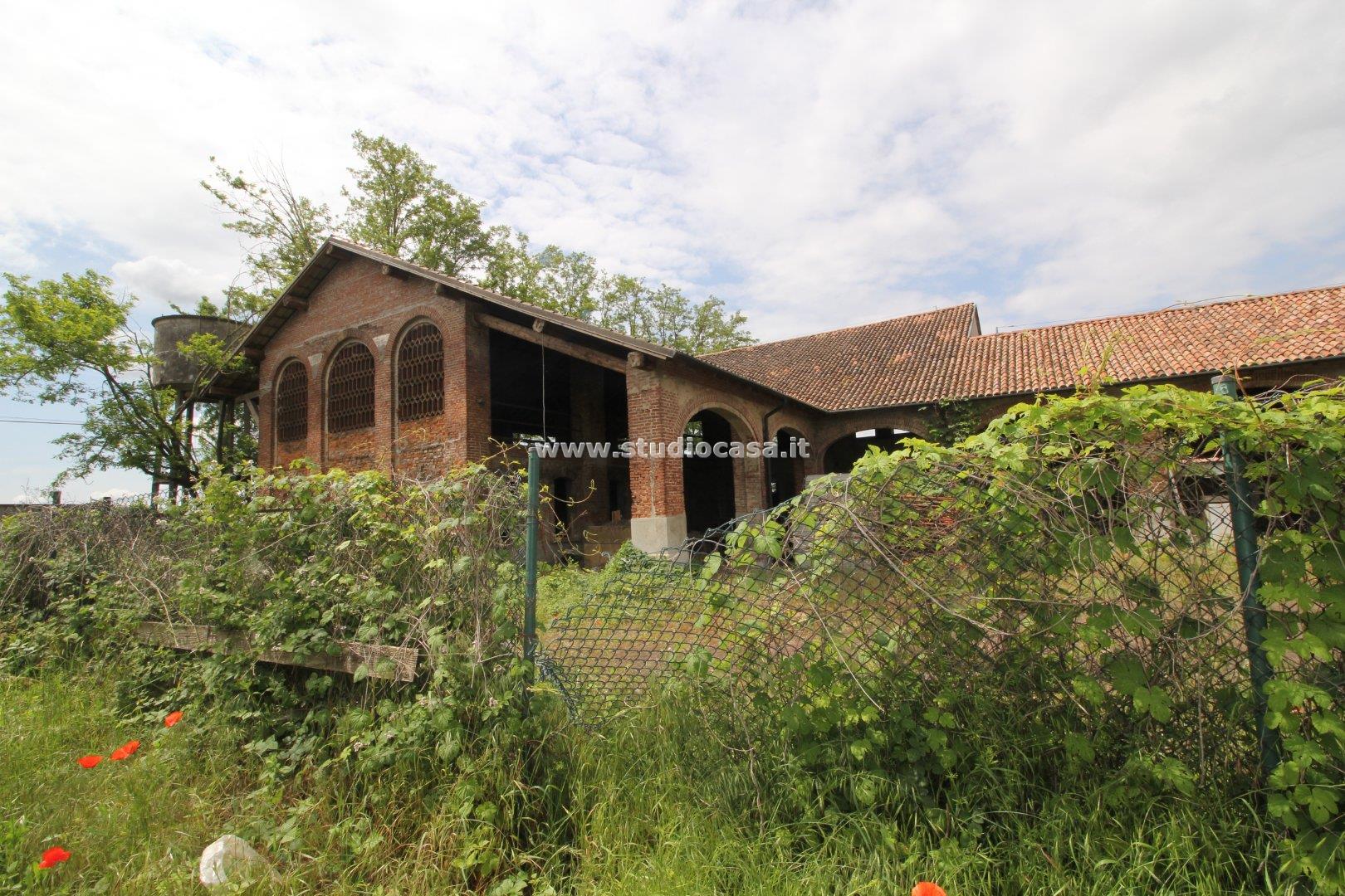 Cascina in vendita a Caselle Lurani