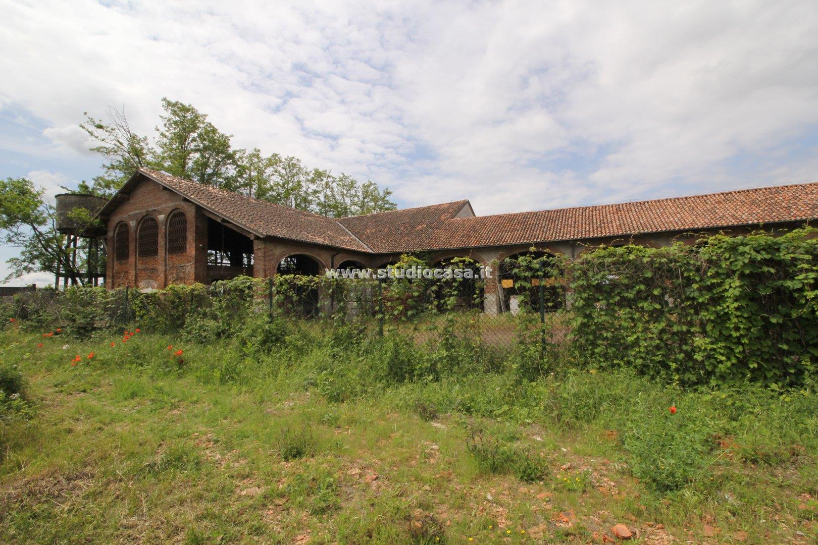 Cascina in vendita a Caselle Lurani
