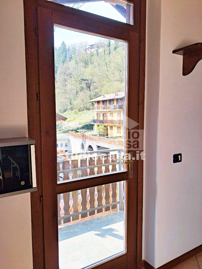 Appartamento in vendita a Ponte Nossa
