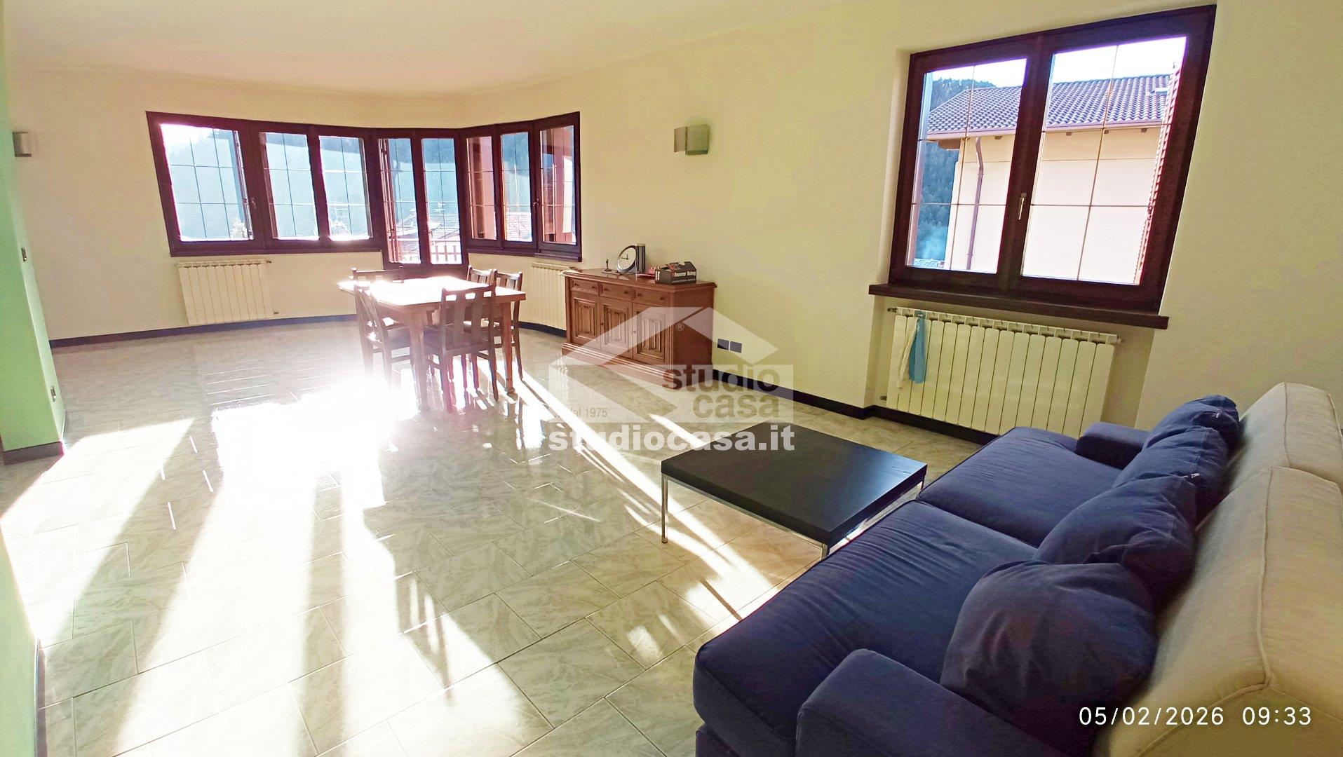 Appartamento in vendita a Rovetta