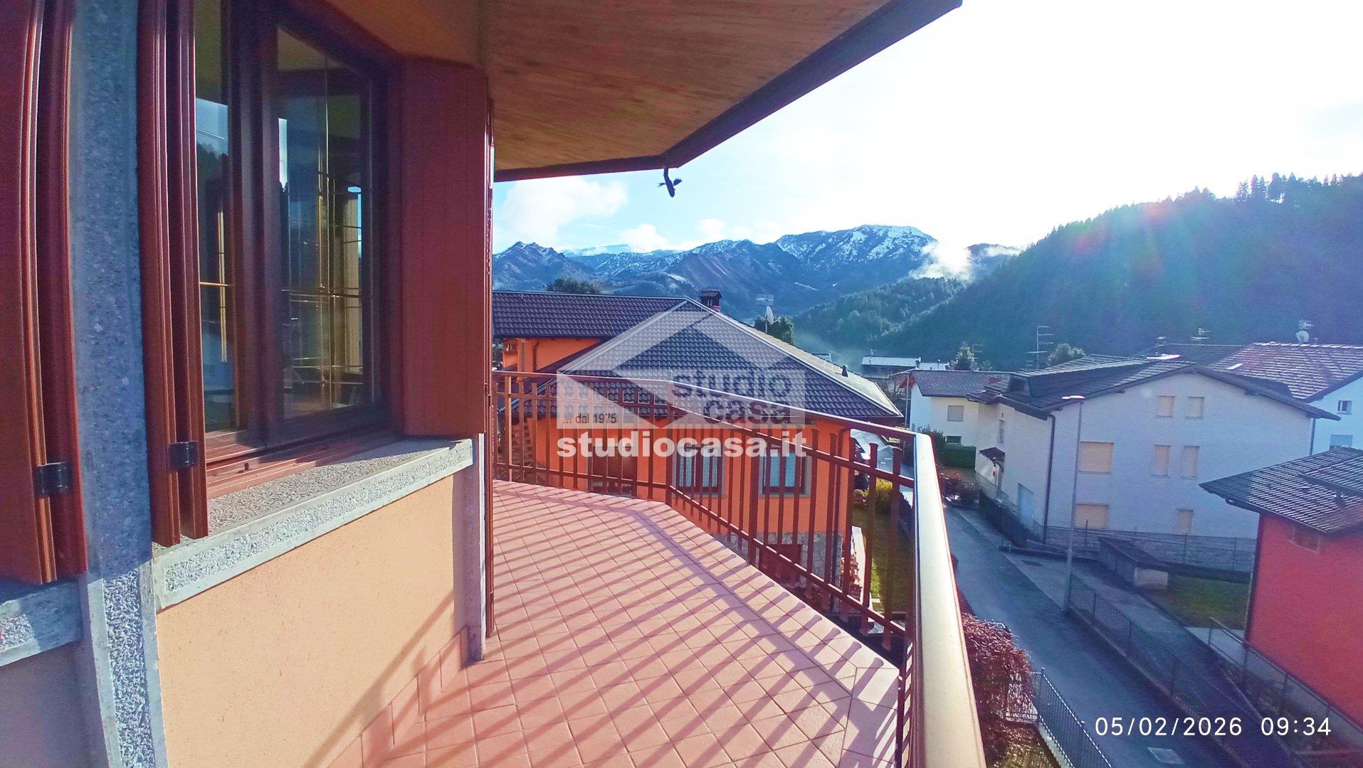 Appartamento in vendita a Rovetta