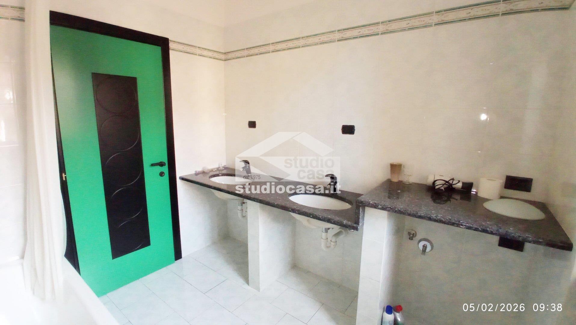 Appartamento in vendita a Rovetta