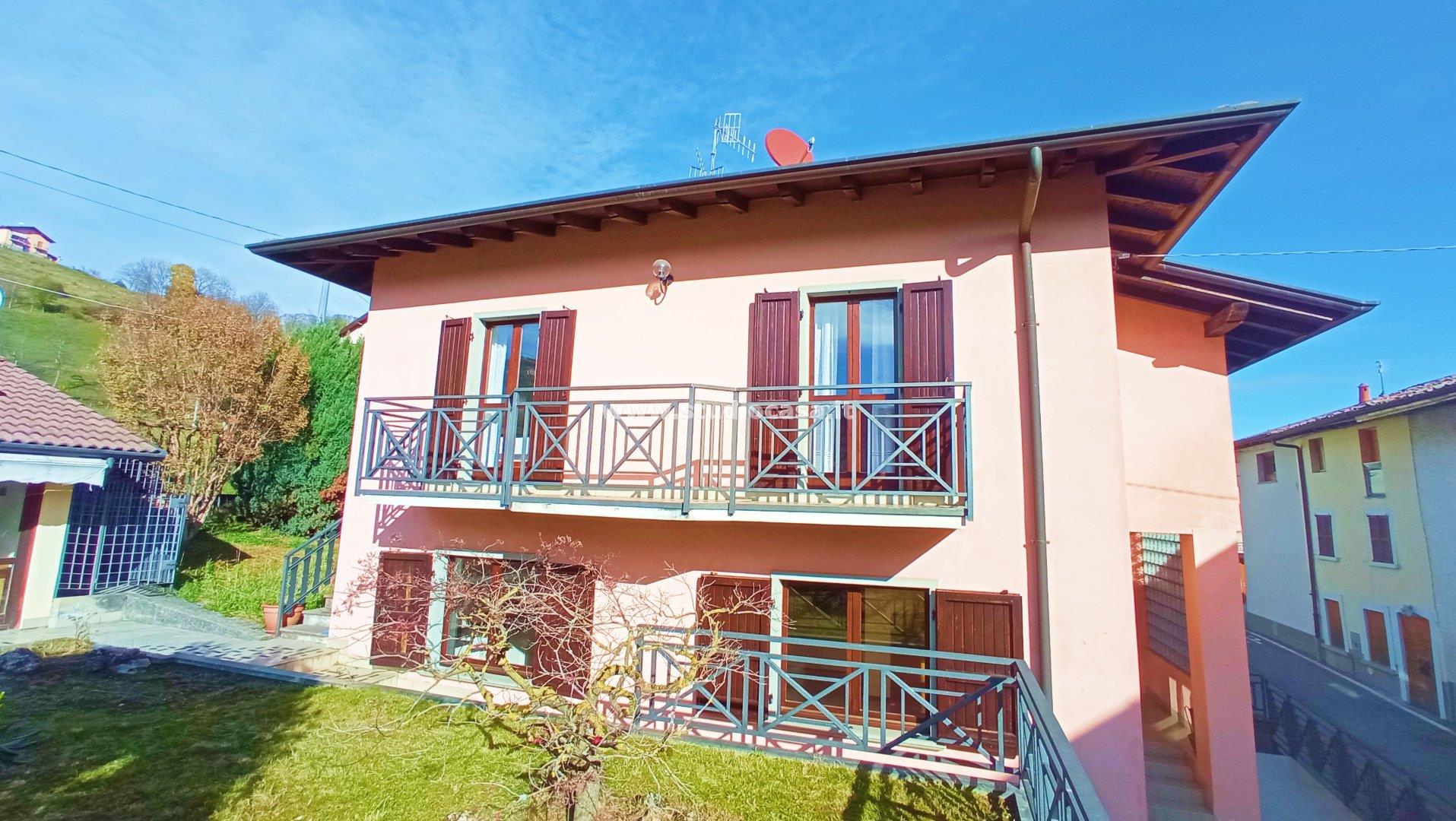 Villa Unifamiliare in vendita a Premolo