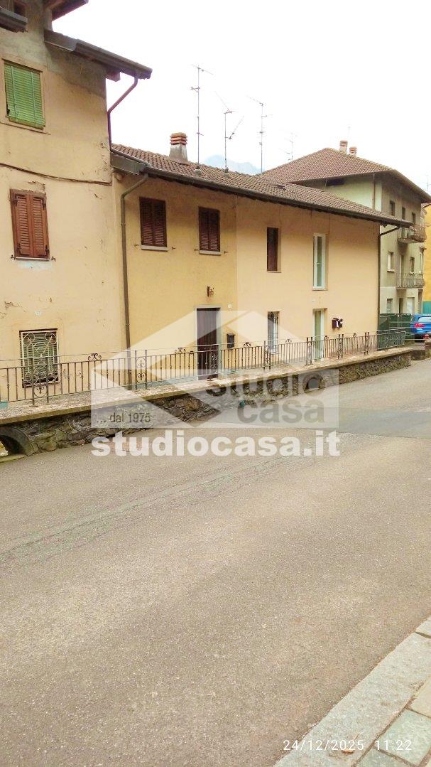 Casa Bifamiliare in vendita a Ponte Nossa