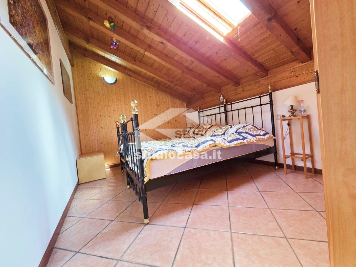 Appartamento in vendita a Gandellino