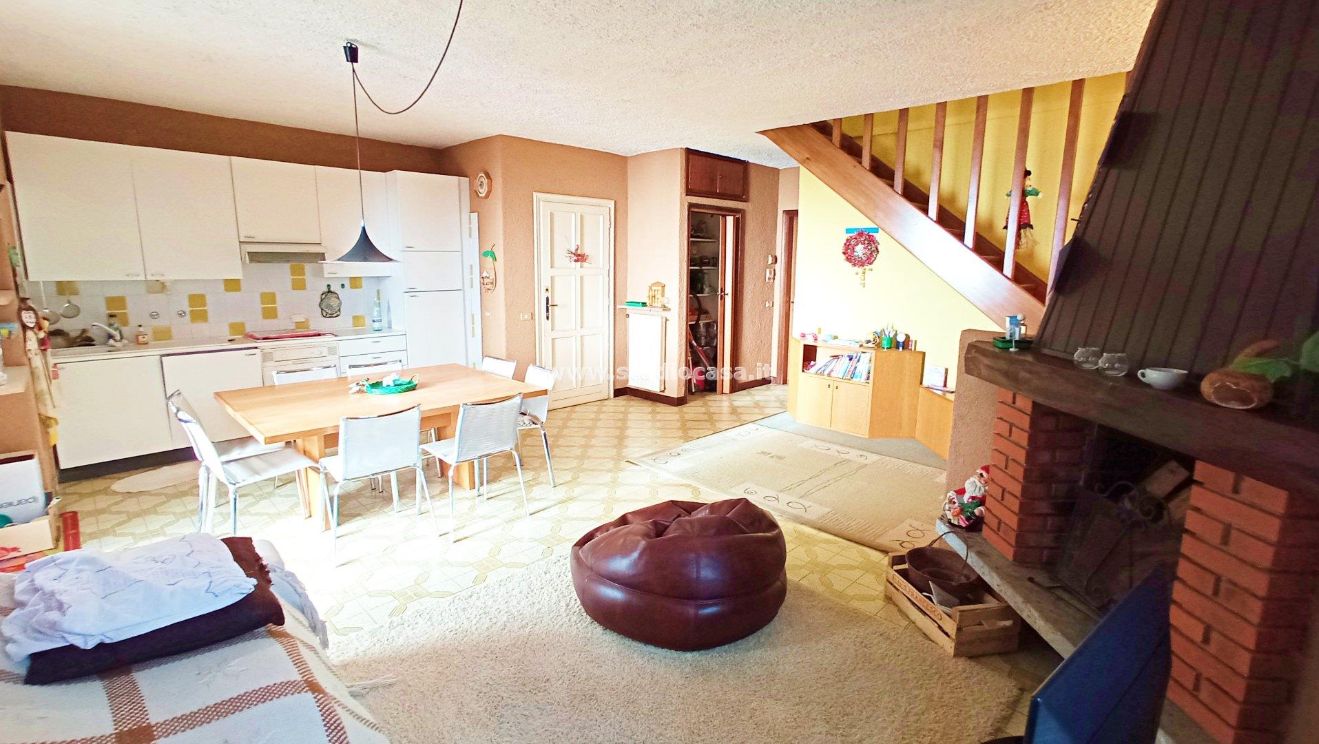 Appartamento in vendita a Castione della Presolana